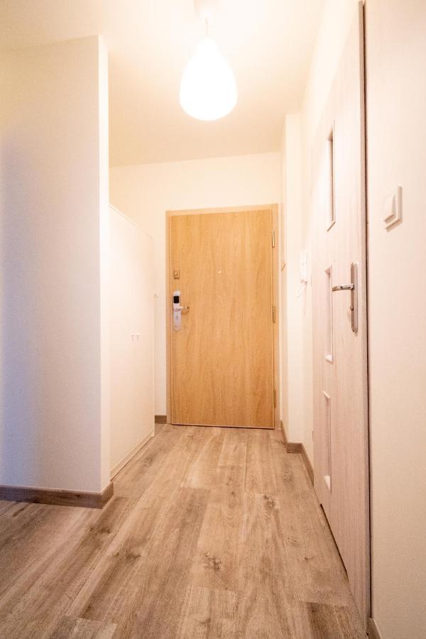 Apartament Alpha Apartment Lodź Bagian luar foto